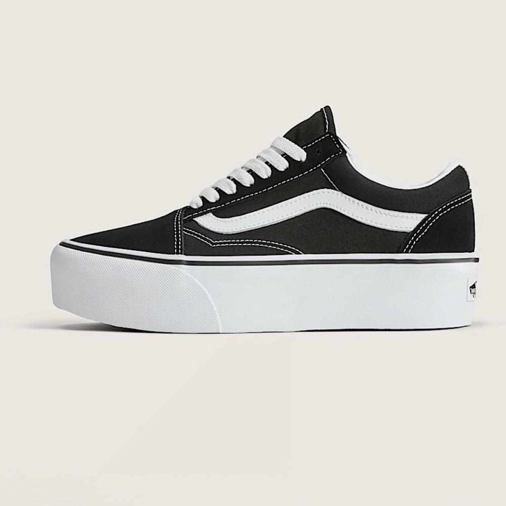 Vans “Old Skool” Sneaker
